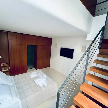 Duomo Elegance And Comfort 1 Minute From The Duomo フィレンツェ